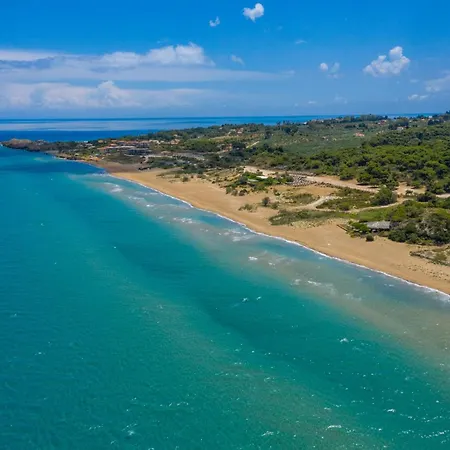 Ionio House By * Vasilikí