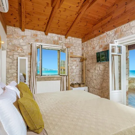 빌라 Ionio House By *