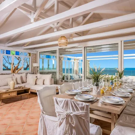 빌라 Ionio House By