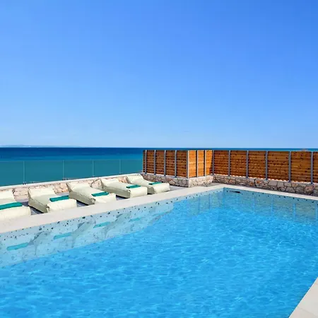Ionio House By