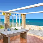 Ionio House By